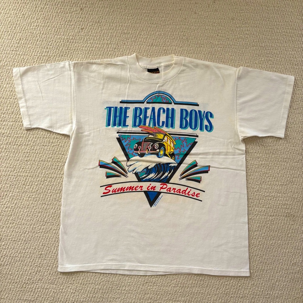 Vintage 1992 Beach Boys Graphic Tee